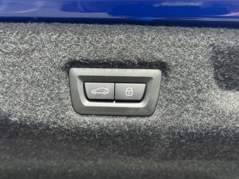 New 2026 BMW M5 w/ Executive Package image 15