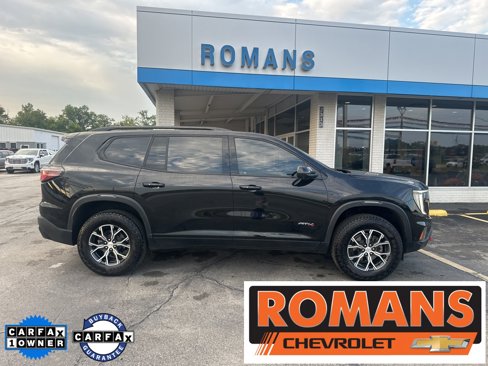 Used 2024 GMC Acadia AT4 w/ Luxury Package image 2