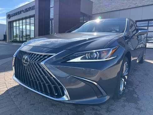 New 2025 Lexus ES 350 Luxury w/ Accessory Package (Z2) image 17