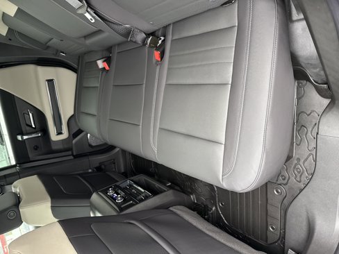 New 2026 GMC Hummer EV SUV image 22