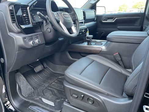 New 2025 GMC Sierra 1500 SLT w/ SLT Premium Plus Package image 9
