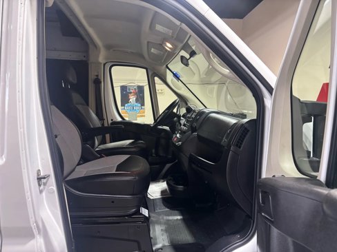 Used 2021 RAM ProMaster 2500 image 14