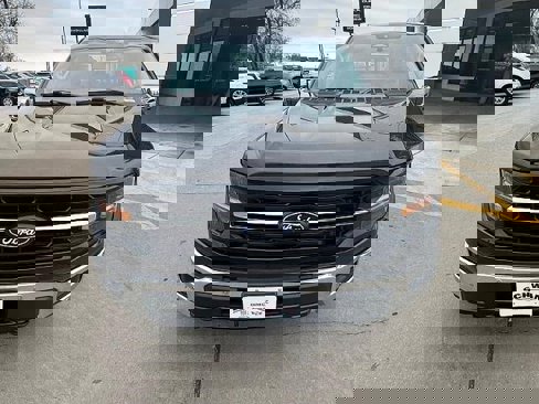 Used 2024 Ford F150 XLT w/ Equipment Group 302A MID image 11