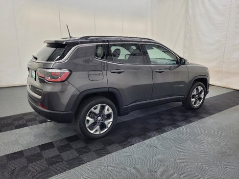 Used 2018 Jeep Compass Limited w/ Navigation Group image 10