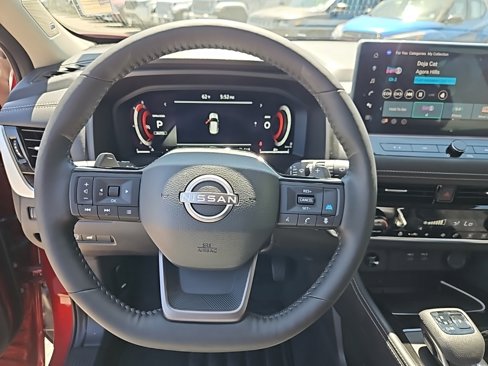 New 2025 Nissan Rogue Platinum image 11