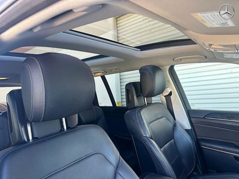 Used 2018 Mercedes-Benz GLS 550 4MATIC image 26
