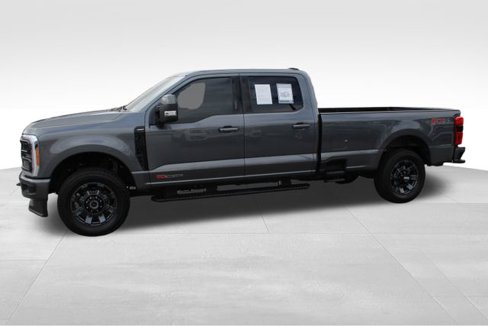 Used 2023 Ford F350 Lariat w/ Lariat Ultimate Package image 4