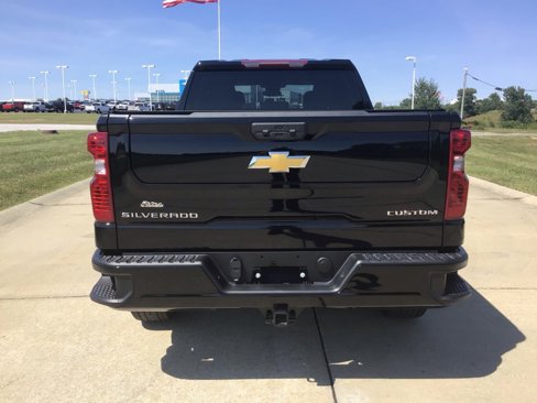 New 2026 Chevrolet Silverado 1500 Custom image 5
