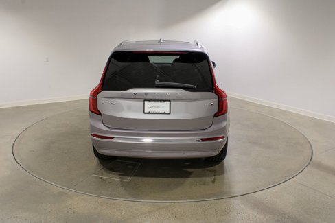 New 2026 Volvo XC90 T8 Plus image 4