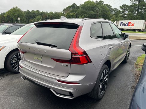 New 2026 Volvo XC60 B5 Plus w/ Protection Package Premier image 4