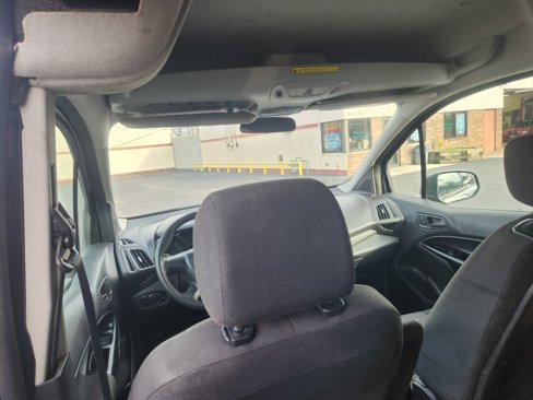 Used 2017 Ford Transit Connect XL image 12