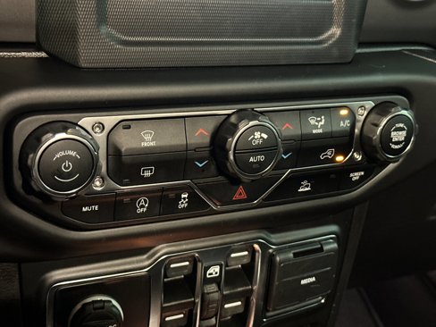 Certified 2022 Jeep Wrangler Unlimited Sport image 19