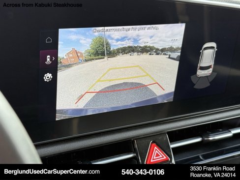 Used 2023 Kia Niro EX image 21