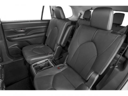 New 2026 Toyota Grand Highlander Limited image 12