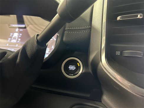 New 2025 RAM 2500 Laramie image 25