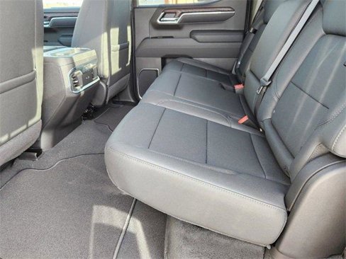 New 2025 GMC Sierra 1500 SLE w/ X31 Off-Road Package image 7