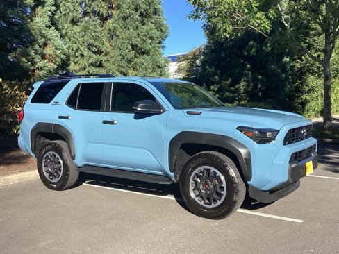 Used 2025 Toyota 4Runner 4WD image 5