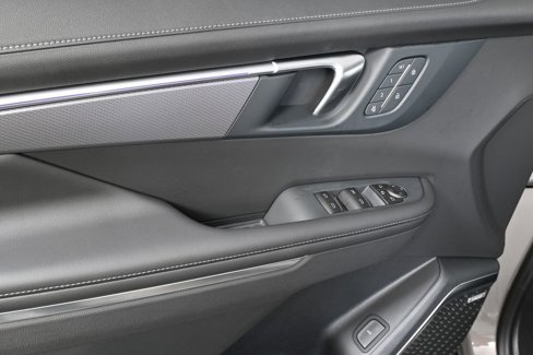 New 2026 Buick Enclave Sport Touring w/ Power Package image 6