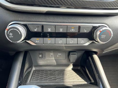 Certified 2023 Nissan Altima 2.5 SR w/ SR Premium Package image 26