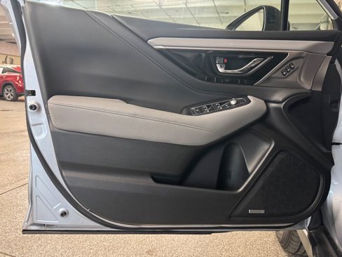 Used 2022 Subaru Outback Limited image 15