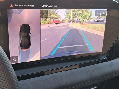 New 2025 Audi SQ6 e-tron Prestige image 18