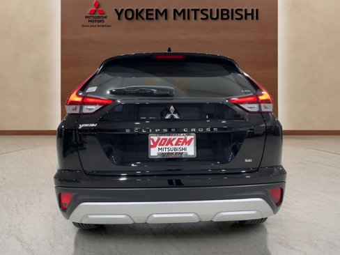New 2025 Mitsubishi Eclipse Cross SE image 4