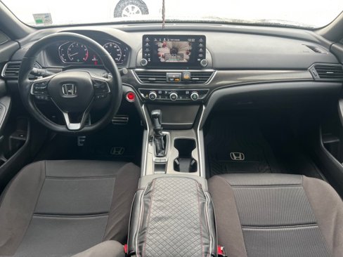 Used 2019 Honda Accord Sport image 18