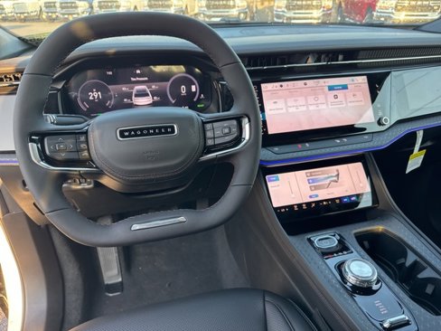 New 2025 Jeep Wagoneer Limited w/ Comfort Package image 13