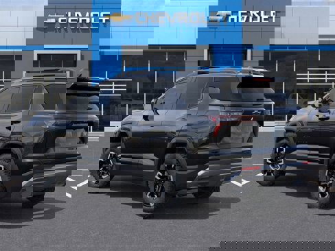 New 2026 Chevrolet Equinox ACTIV w/ LPO, Floor Liner Package image 3
