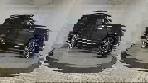 New 2026 Cadillac Vistiq Premium Luxury w/ LPO, Floor Liner Package image 11
