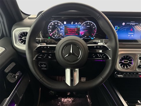 Used 2025 Mercedes-Benz G 550 image 11