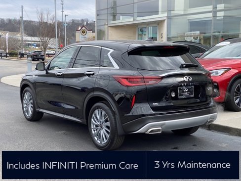 New 2025 INFINITI QX50 Pure image 3