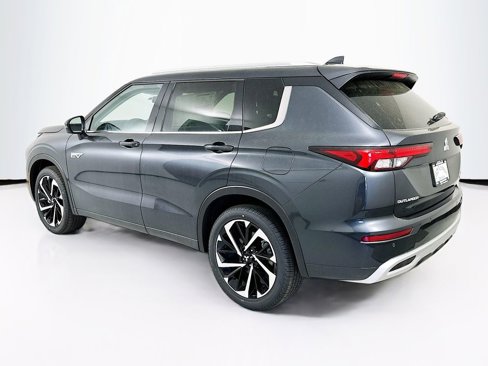 New 2024 Mitsubishi Outlander SEL image 5