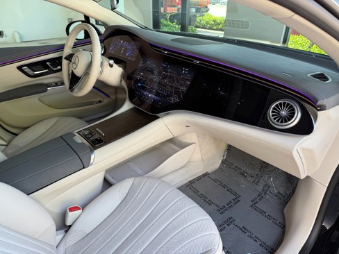 Used 2024 Mercedes-Benz EQS 450+ Sedan image 30