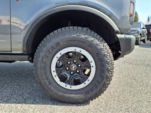 New 2025 Ford Bronco Badlands image 5