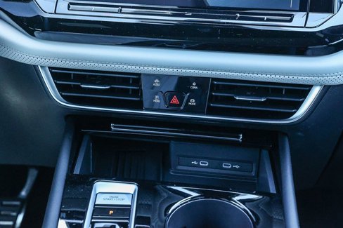 New 2025 Volkswagen Atlas Cross Sport SEL Premium R-Line image 24