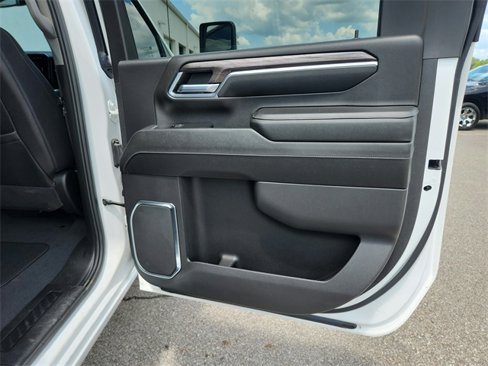 Used 2024 Chevrolet Silverado 2500 LTZ image 34