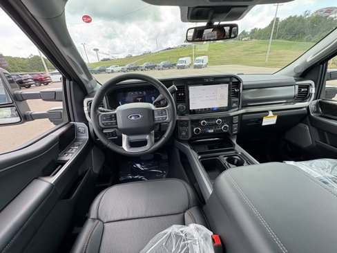 New 2026 Ford F350 Lariat image 26