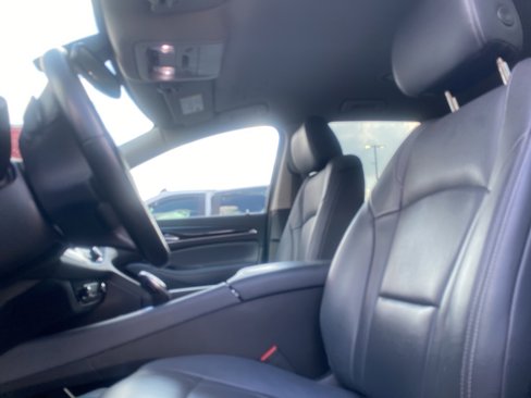 Used 2021 Buick Enclave Essence image 9
