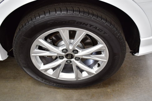 Used 2025 Audi Q3 2.0T Premium image 36