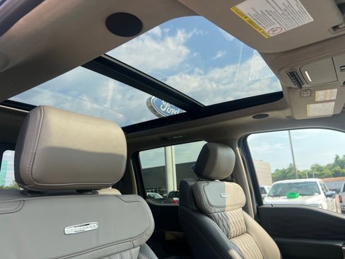 New 2025 Ford F250 Platinum w/ Platinum Plus Package image 11