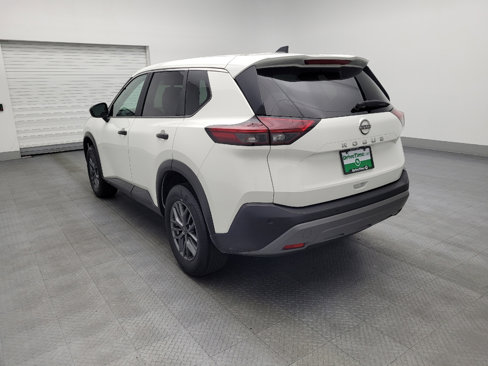 Used 2023 Nissan Rogue S image 5