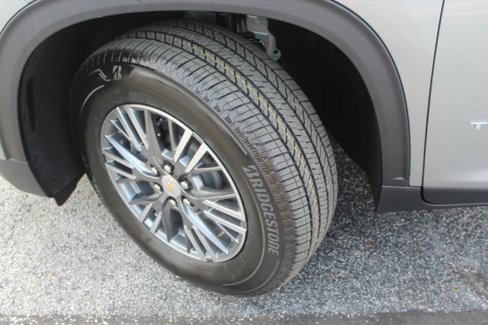 New 2026 Chevrolet Traverse LT w/ Driver Confidence Package image 23