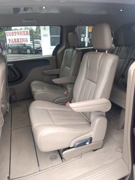 Used 2012 Chrysler Town & Country Touring w/ Entertainment Group #1 image 11
