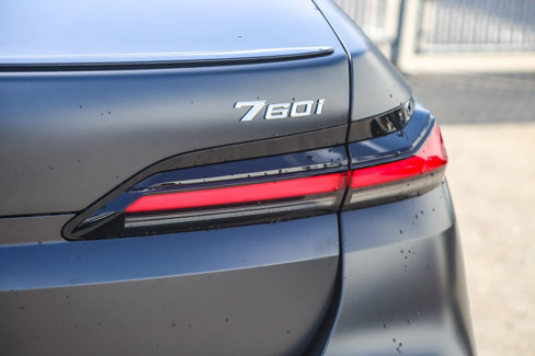 New 2026 BMW 760i xDrive w/ Premium Package image 7