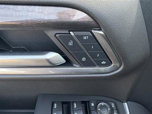 New 2025 Chevrolet Silverado 1500 LTZ image 10