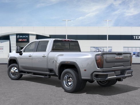 New 2026 GMC Sierra 3500 SLT image 3
