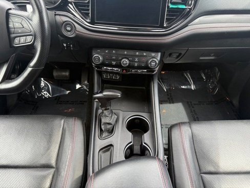 Used 2023 Dodge Durango GT image 26