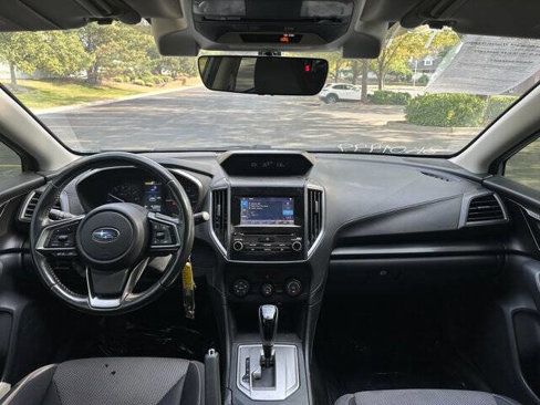 Used 2019 Subaru Crosstrek 2.0i Premium w/ Eyesight System image 18