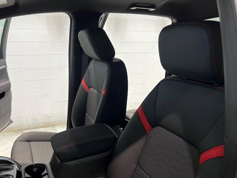 New 2025 Chevrolet Colorado Z71 w/ Technology Package image 15